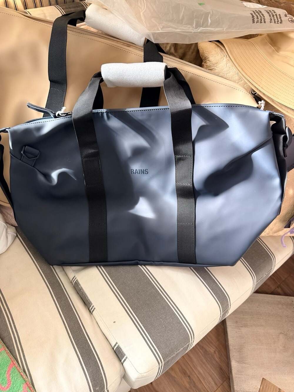 RAINS Hilo Weekend Bag Small Navy